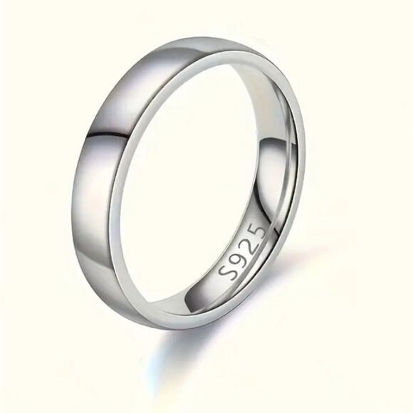 Sterling silver wedding band sz 8